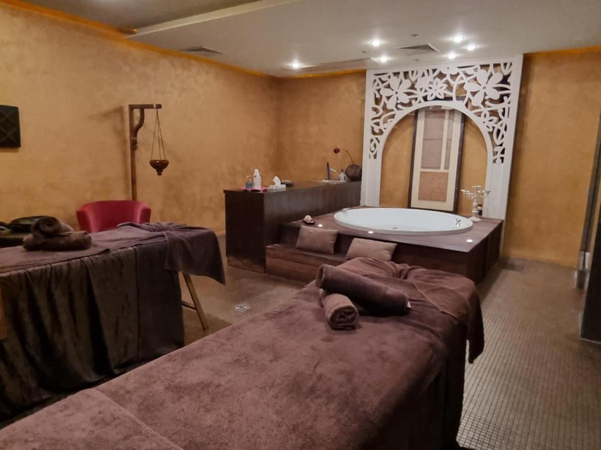 Royal Beach Apartment Sea View 2 Sunny Beach Ngoại thất bức ảnh